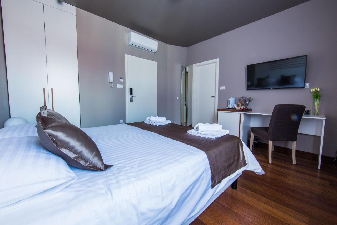 Luxury Rooms Silente Bacvice 1 Split Exterior foto
