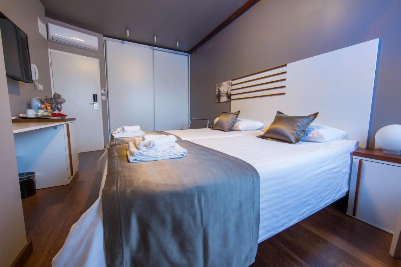 Luxury Rooms Silente Bacvice 1 Split Exterior foto